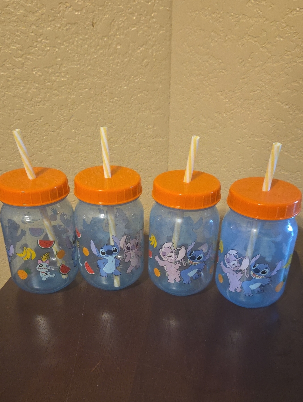 4 Plastic Lilo & Stitch Tumblers